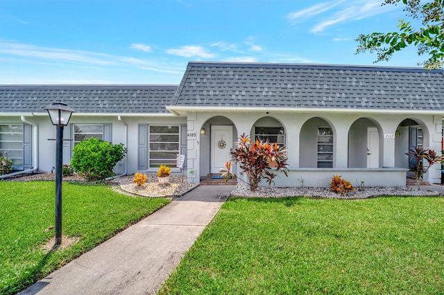 4105 35TH AVENUE W 3, Bradenton, FL 34205