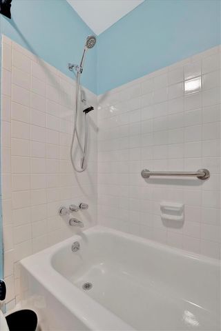 4105 35TH AVENUE W 3, Bradenton, FL 34205