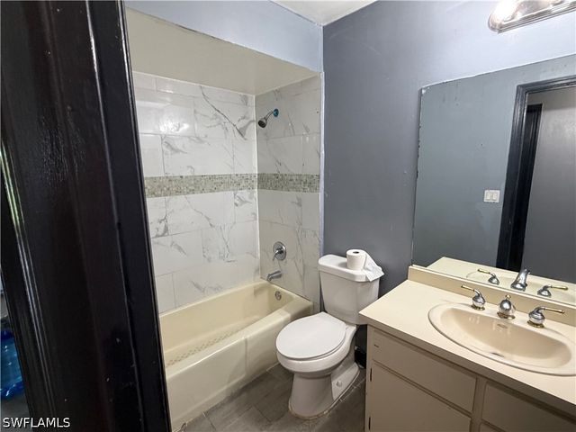 356 Delaware RD, Lehigh Acres, FL 33936