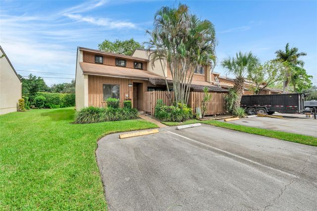 4165 S PINE ISLAND Road 4165, Davie, FL 33328