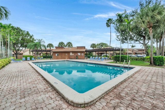 4165 S PINE ISLAND Road 4165, Davie, FL 33328