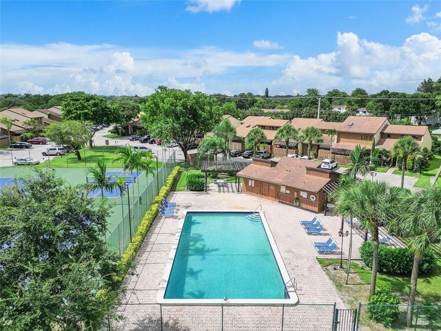4165 S PINE ISLAND Road 4165, Davie, FL 33328