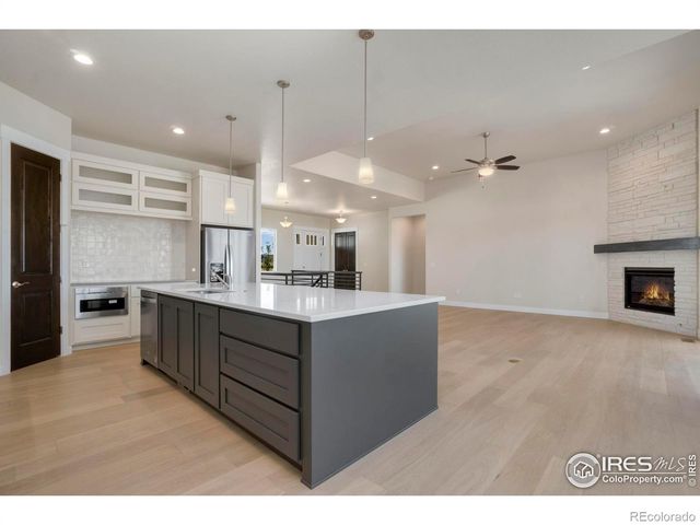 24113 E 36th Place, Aurora, CO 80019
