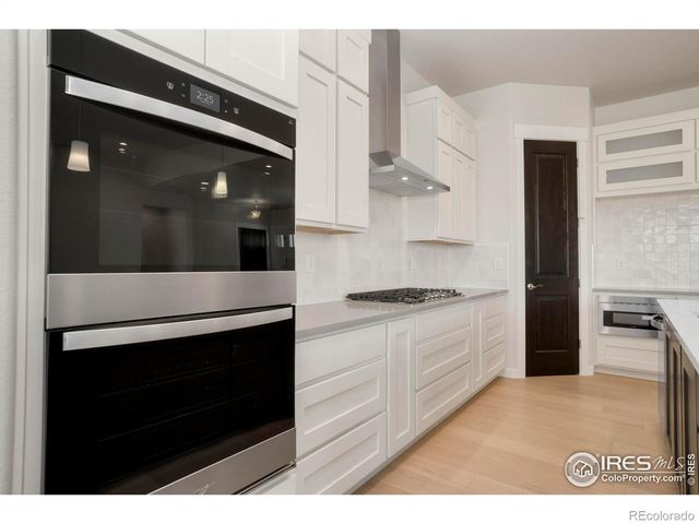 24113 E 36th Place, Aurora, CO 80019