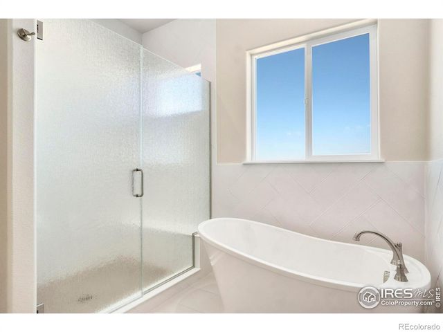 24113 E 36th Place, Aurora, CO 80019