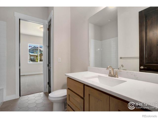 24113 E 36th Place, Aurora, CO 80019