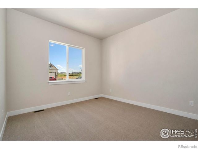 24113 E 36th Place, Aurora, CO 80019