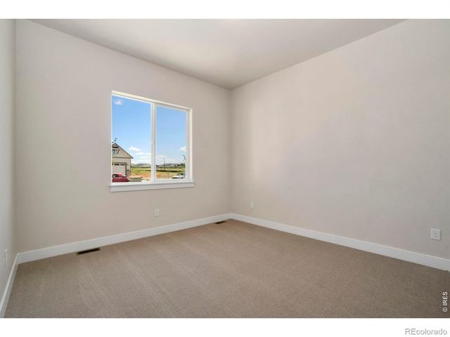 24113 E 36th Place, Aurora, CO 80019