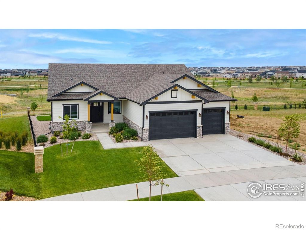 24113 E 36th Place, Aurora, CO 80019