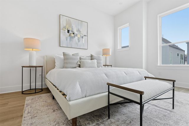 8918 Sunshine Laverne Lane, Houston, TX 77080