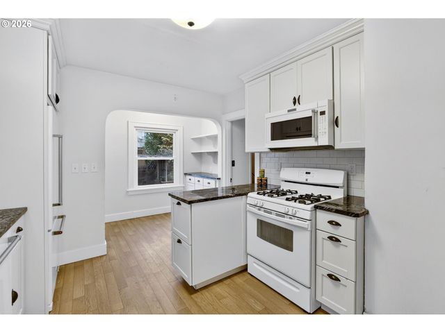 3425 Ne TILLAMOOK St, Portland, OR 97212