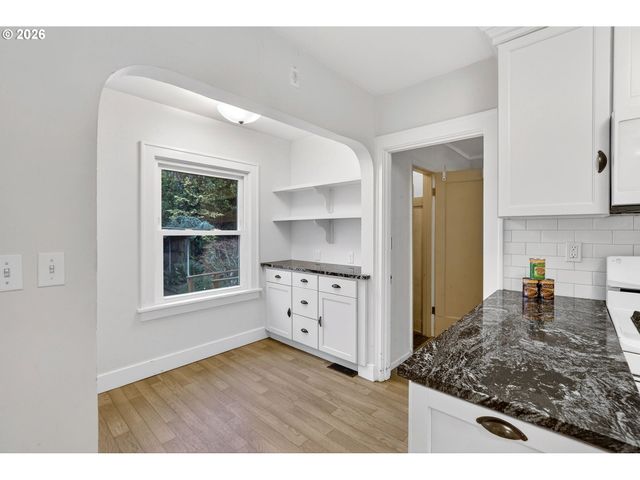 3425 Ne TILLAMOOK St, Portland, OR 97212