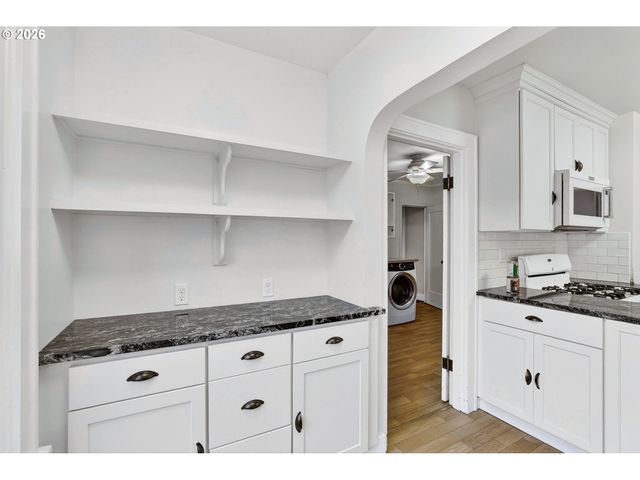 3425 Ne TILLAMOOK St, Portland, OR 97212