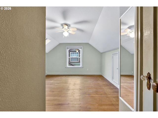 3425 Ne TILLAMOOK St, Portland, OR 97212