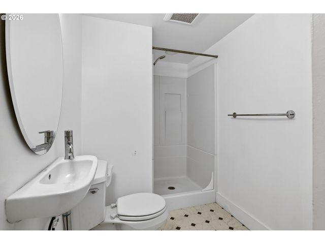 3425 Ne TILLAMOOK St, Portland, OR 97212