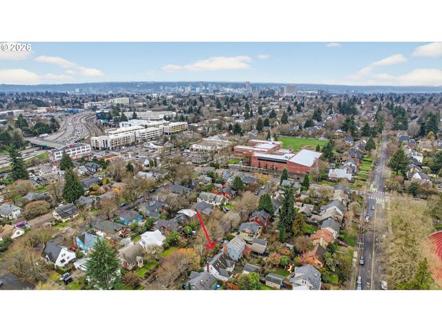 3425 Ne TILLAMOOK St, Portland, OR 97212