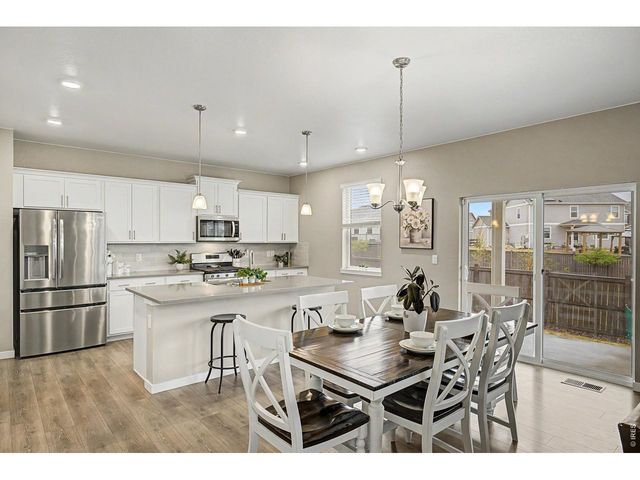 15704 Roslyn St, Thornton, CO 80602