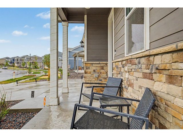 15704 Roslyn St, Thornton, CO 80602
