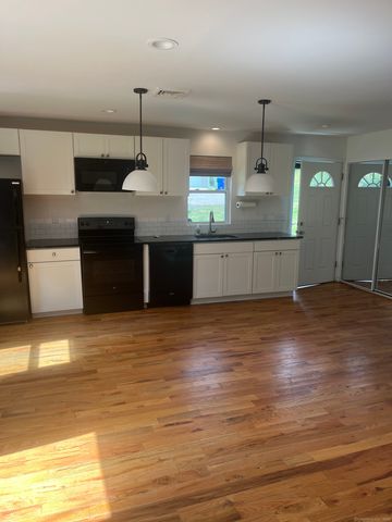 109 Colchester Avenue, East Hampton, CT 06424