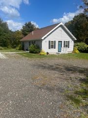 109 Colchester Avenue, East Hampton, CT 06424