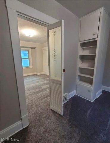 3747 W 47th Place, Cleveland, OH 44102