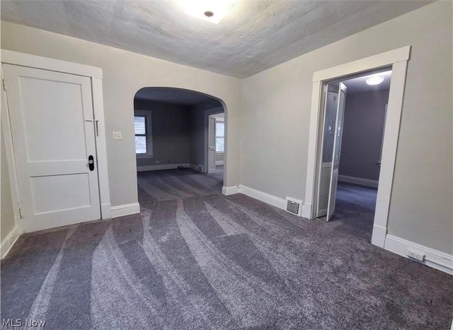 3747 W 47th Place, Cleveland, OH 44102