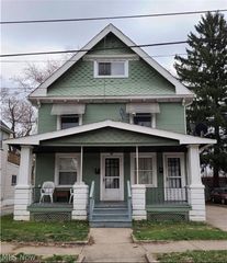 3747 W 47th Place, Cleveland, OH 44102
