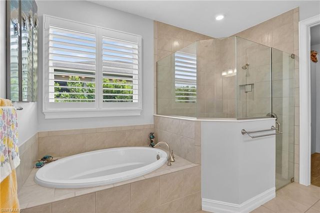 18104 Everson Miles CIR, North Fort Myers, FL 33917