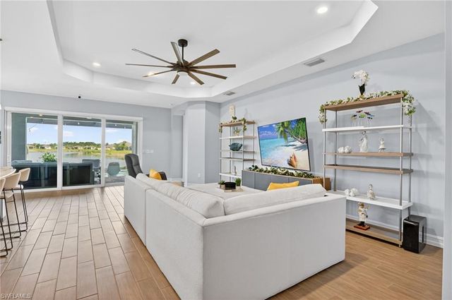 18104 Everson Miles CIR, North Fort Myers, FL 33917