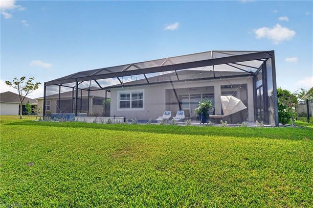 18104 Everson Miles CIR, North Fort Myers, FL 33917