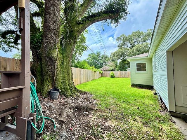 5211 Border Drive S, Mobile, AL 36608