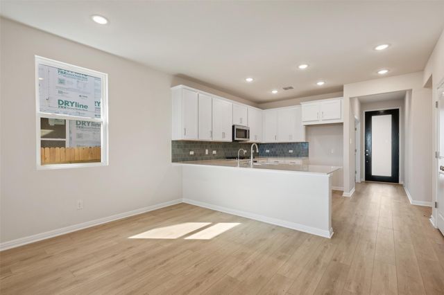 152 Jans WAY, Georgetown, TX 78626