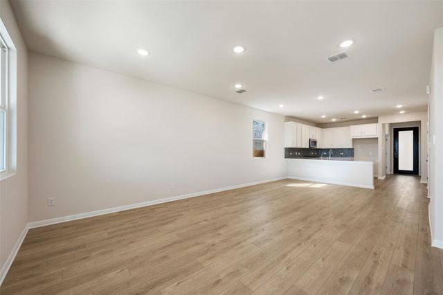 152 Jans WAY, Georgetown, TX 78626