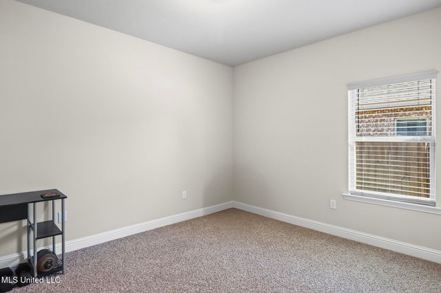 6896 Sweetclover Drive, Ocean Springs, MS 39564