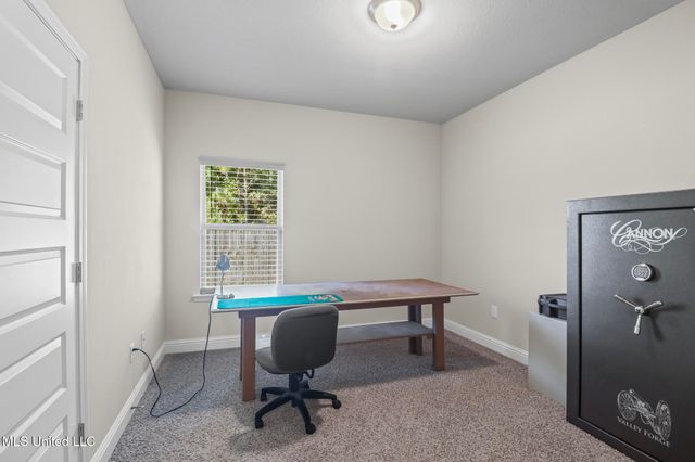 6896 Sweetclover Drive, Ocean Springs, MS 39564