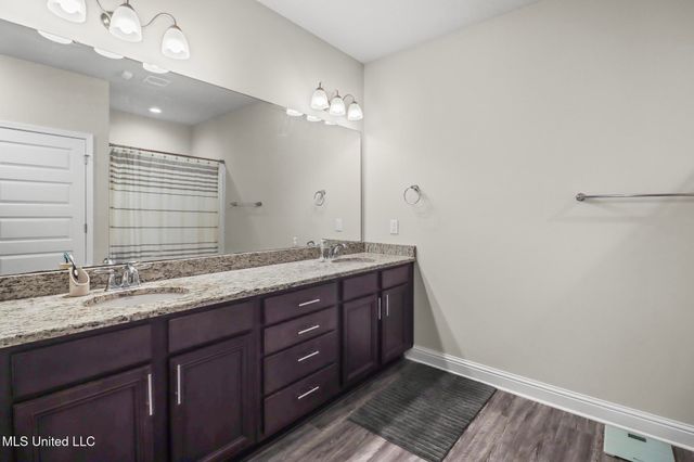 6896 Sweetclover Drive, Ocean Springs, MS 39564