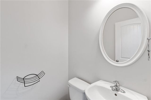 3945 Silverthorn Trace, Cumming, GA 30028