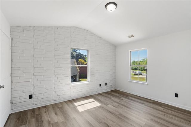 3945 Silverthorn Trace, Cumming, GA 30028