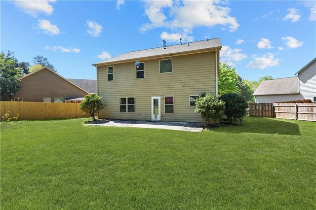 3945 Silverthorn Trace, Cumming, GA 30028