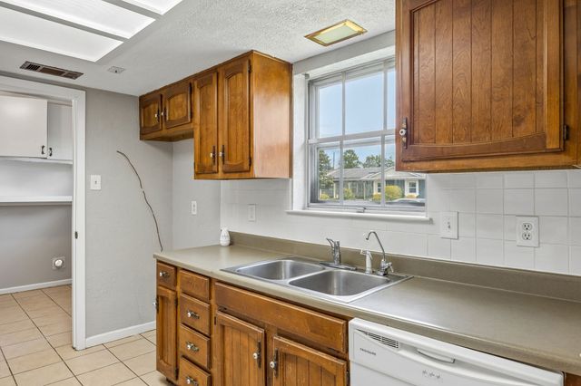 4118 Burning Tree Lane, Garland, TX 75042