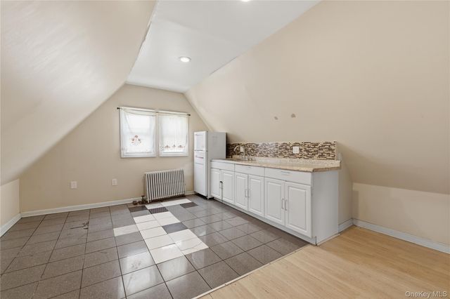 9511 Cresskill Place, Jamaica, NY 11435