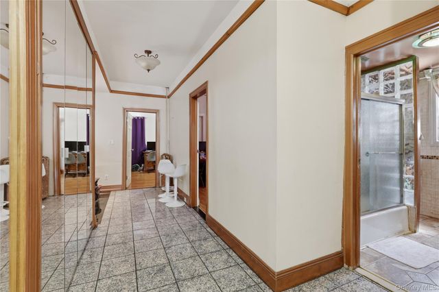 9511 Cresskill Place, Jamaica, NY 11435