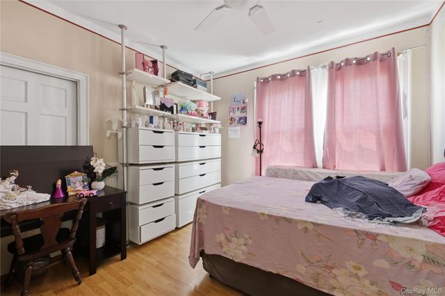 9511 Cresskill Place, Jamaica, NY 11435