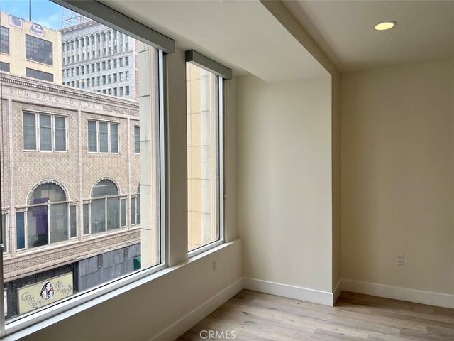 314 6th 302, Los Angeles, CA 90014