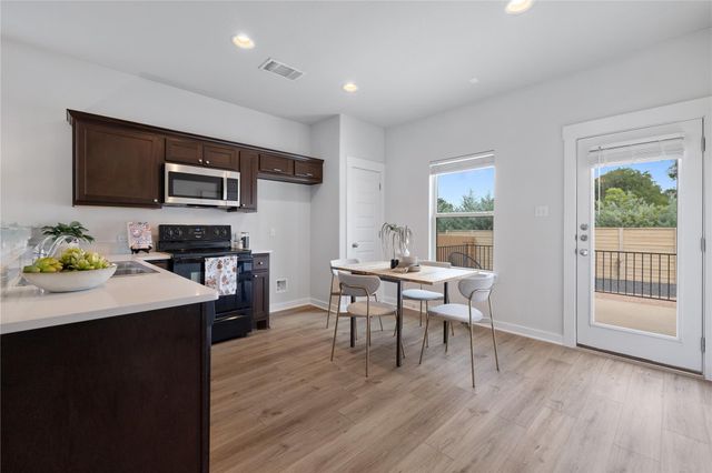 129 Syrah CT, Leander, TX 78641