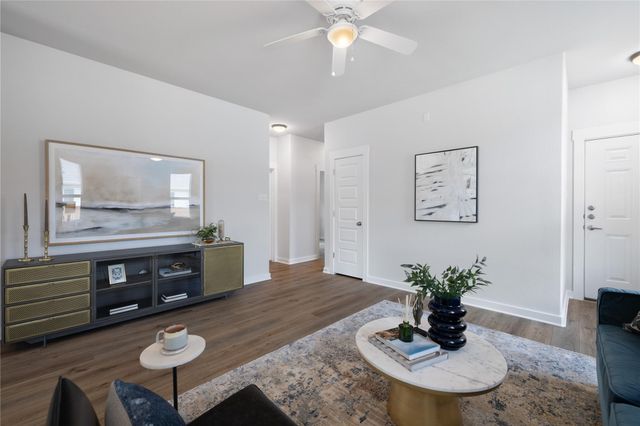 129 Syrah CT, Leander, TX 78641