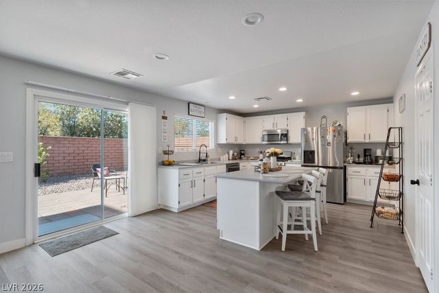 6924 Ghost Ranch Avenue, Las Vegas, NV 89179