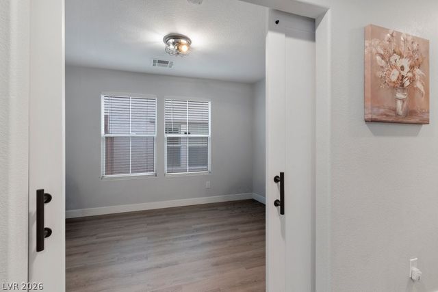 6924 Ghost Ranch Avenue, Las Vegas, NV 89179