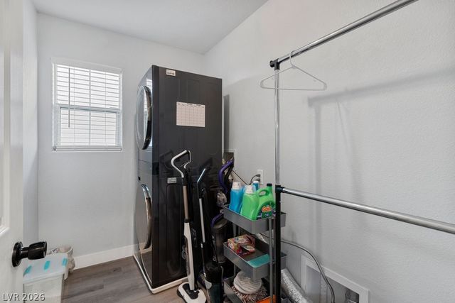 6924 Ghost Ranch Avenue, Las Vegas, NV 89179