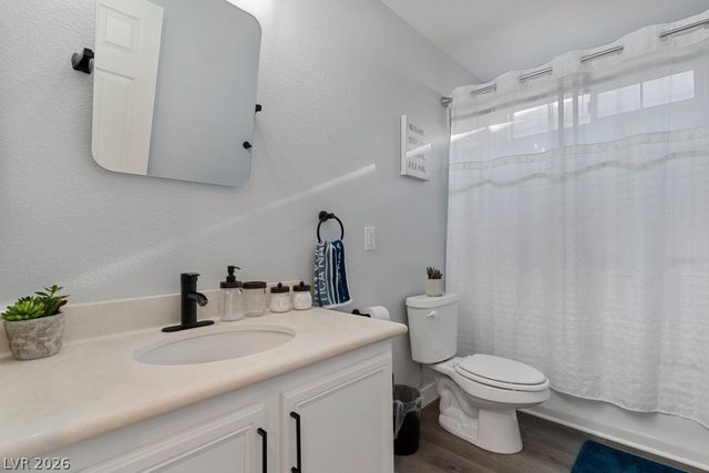 6924 Ghost Ranch Avenue, Las Vegas, NV 89179